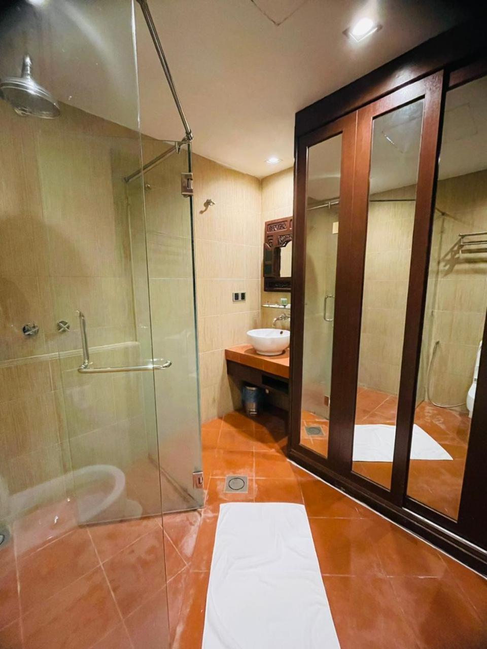 Hotel Indulgence Living Ipoh Exterior foto